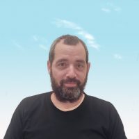 תמונה ניר שחק